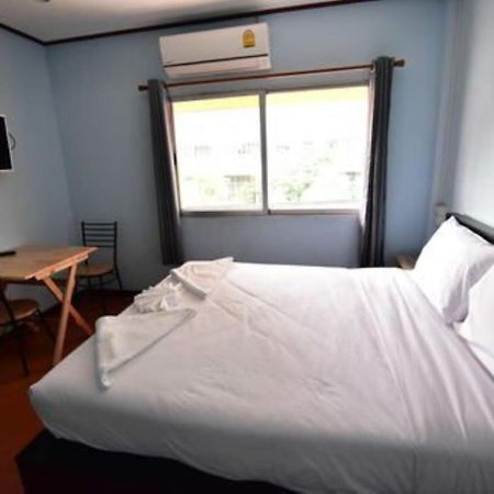 Amenity@22 Hotel Bangkok Exterior photo